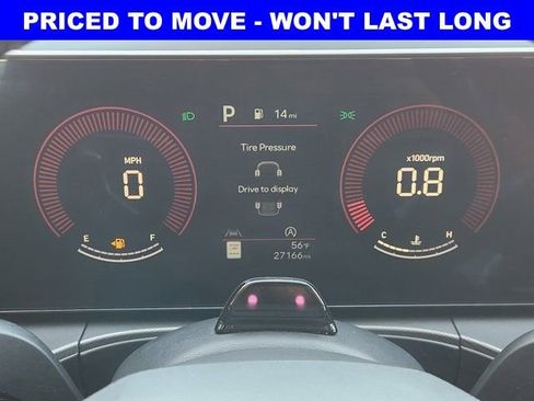 Used 2024 Hyundai Santa Fe SEL image 7