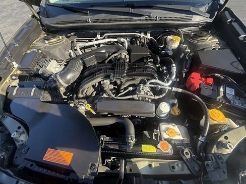 Used 2020 Subaru Outback Touring image 17