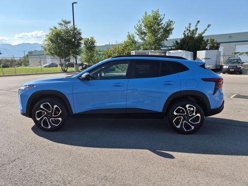 Used 2024 Chevrolet Trax RS w/ Driver Confidence Package FWD image 7