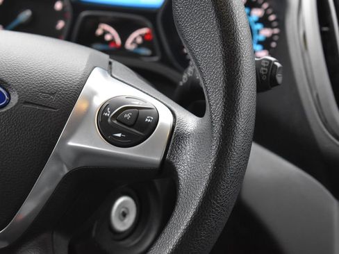 Used 2016 Ford Escape SE image 17