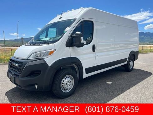 New 2026 RAM ProMaster 2500 w/ Convenience Group FWD image 7