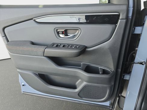 New 2025 Honda Pilot Sport image 25