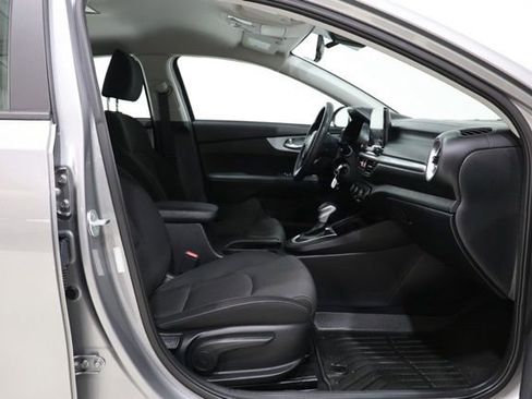 Used 2024 Kia Forte LXS FWD image 33