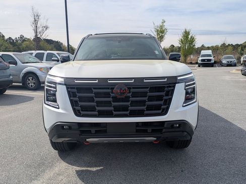 New 2026 Nissan Armada PRO-4X AWD/4WD image 9