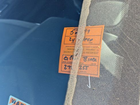 Used 2025 Jeep Grand Cherokee 4WD image 22