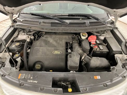 Used 2015 Ford Explorer XLT w/ Equipment Group 202A image 32