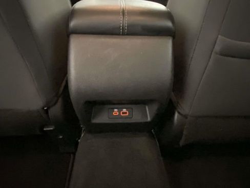 Used 2024 Nissan Altima 2.5 SV image 10