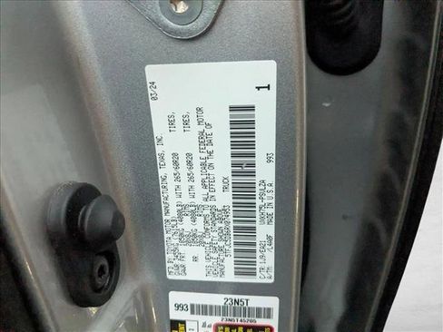 Used 2024 Toyota Tundra Limited image 14