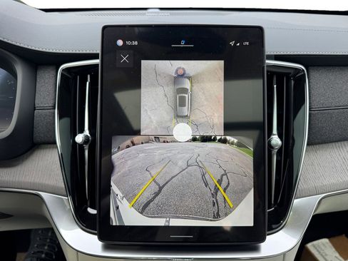 New 2026 Volvo XC90 T8 Ultra w/ Protection Package Premier AWD/4WD image 21