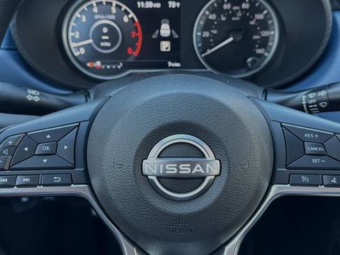 New 2025 Nissan Versa SV w/ Trunk Package image 19