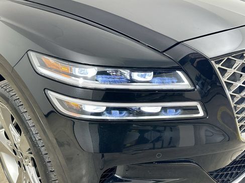 Used 2024 Genesis GV80 3.5T w/ Prestige Package AWD/4WD image 9
