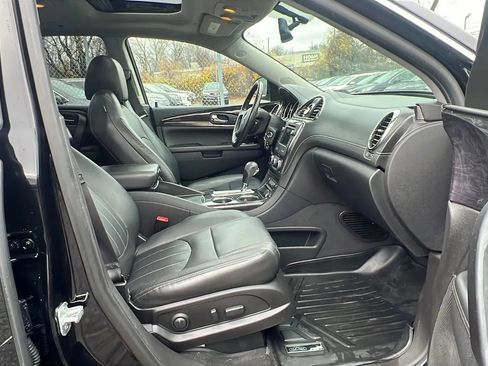 Used 2017 Buick Enclave Leather image 34