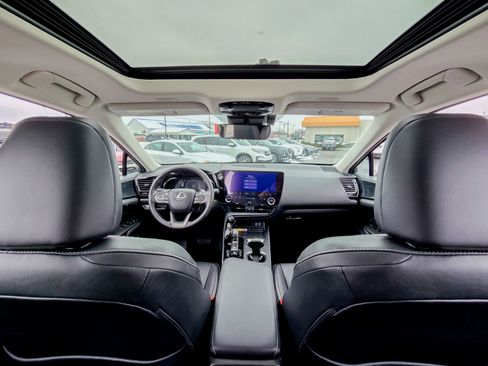 Used 2022 Lexus NX 350 350 Premium image 2