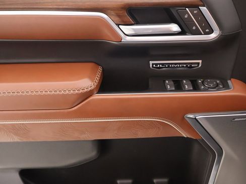 Used 2026 GMC Sierra 1500 Denali Ultimate image 18