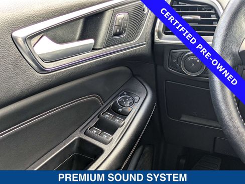 Certified 2022 Ford Edge Titanium AWD/4WD image 23
