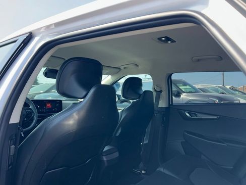 Certified 2025 Kia EV6 Light RWD image 13