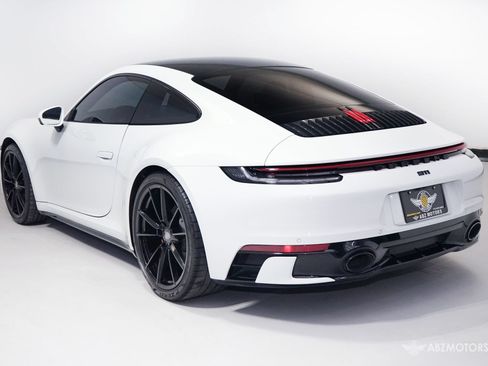 Used 2021 Porsche 911 Carrera RWD image 6