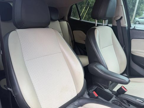 Used 2019 Buick Encore Preferred FWD image 12