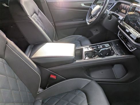 Used 2024 Volkswagen Atlas Cross Sport SEL Premium R-Line image 36