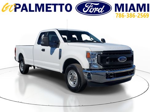 Used 2022 Ford F250 XL w/ Power Equipment Group image 1