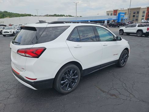 Used 2022 Chevrolet Equinox RS w/ RS Leather Package FWD image 7