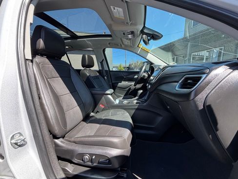 Used 2020 Chevrolet Equinox Premier AWD/4WD image 18