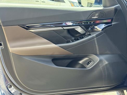 Certified 2026 BMW 540i xDrive AWD/4WD image 17
