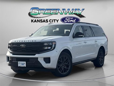 New 2025 Ford Expedition Max Platinum w/ Stealth Performance Package image 3
