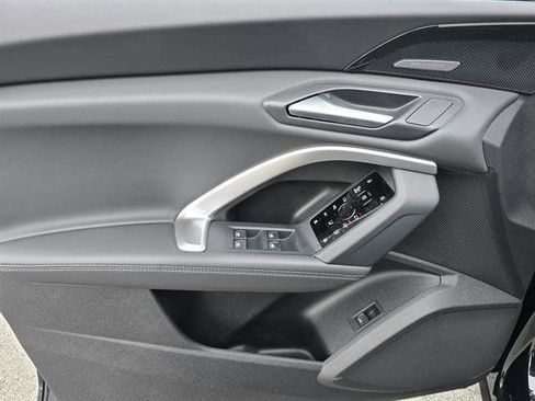 New 2025 Audi Q5 Premium Plus image 27