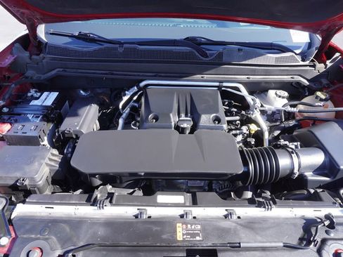 Certified 2023 GMC Canyon AT4 w/ AT4 Premium Package image 7