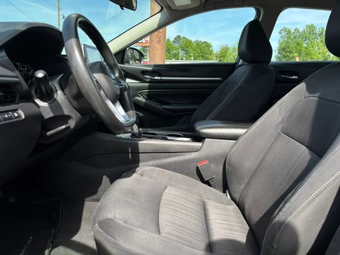 Used 2021 Nissan Altima 2.5 SV image 11