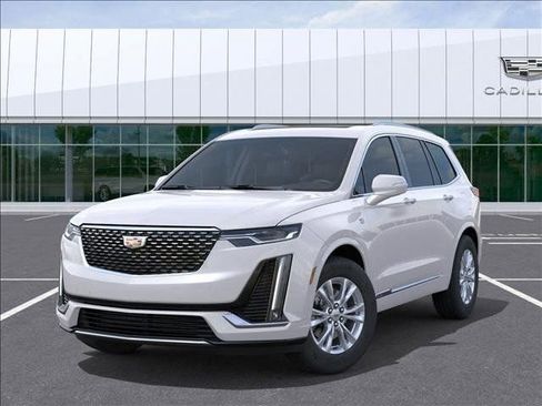 New 2025 Cadillac XT6 Luxury FWD image 6