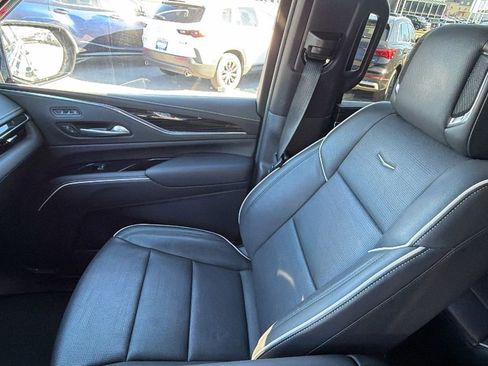 Used 2024 Cadillac Escalade ESV Sport w/ Touring Package image 23
