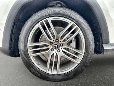 Certified 2024 Mercedes-Benz GLS 450 4MATIC image 15