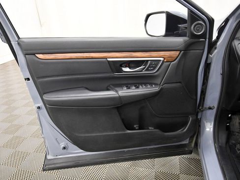 Used 2021 Honda CR-V Touring image 14