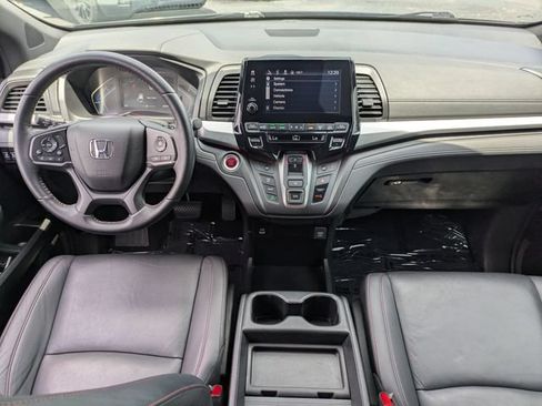 Used 2023 Honda Odyssey Sport image 18