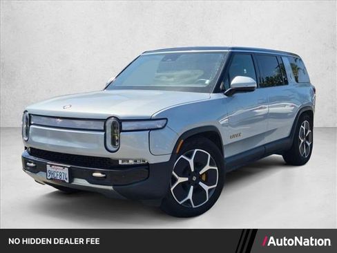 Used 2023 Rivian R1S Adventure AWD/4WD image 1