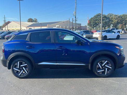 New 2026 Nissan Kicks SV image 2