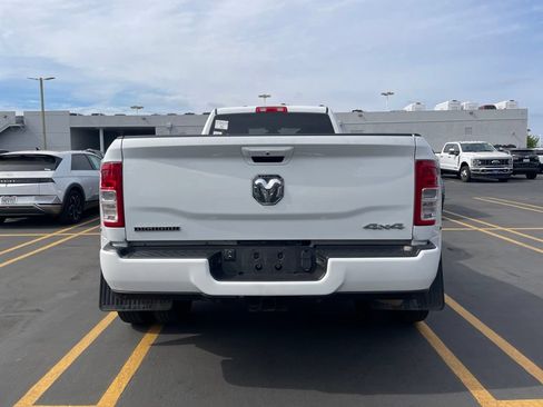 Used 2022 RAM 3500 Big Horn w/ Level A Equipment Group AWD/4WD image 3