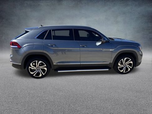 Used 2020 Volkswagen Atlas Cross Sport SEL Premium image 6