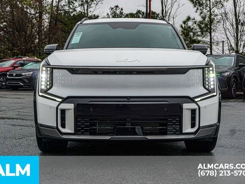 Used 2024 Kia EV9 GT-Line image 10