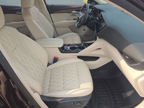 Used 2022 Buick Envision Avenir w/ Technology Package II image 29