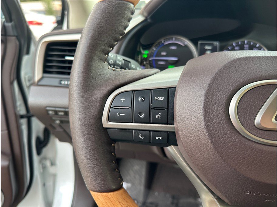 Used 2019 Lexus RX 450h AWD w/ Navigation Package image 26