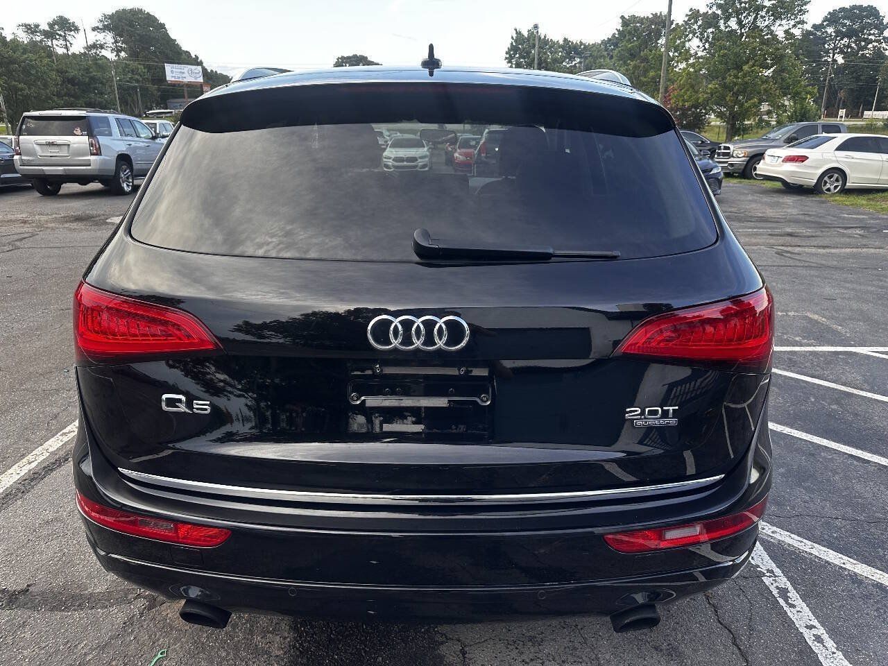 Used 2015 Audi Q5 2.0T Premium Plus w/ Technology Package AWD/4WD image 4