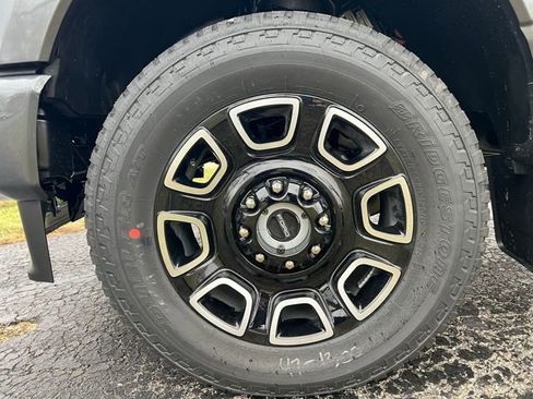 New 2026 Ford F350 Platinum image 30