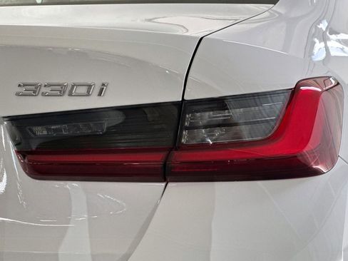 Used 2026 BMW 330i Sedan w/ Convenience Package image 12