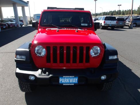 Used 2020 Jeep Wrangler Unlimited Sport S AWD/4WD image 8