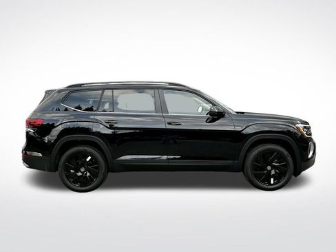 New 2026 Volkswagen Atlas SE FWD image 4