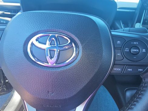 Used 2023 Toyota Corolla SE FWD image 12