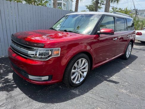 Used 2017 Ford Flex Limited w/ Equipment Group 303A AWD/4WD image 2